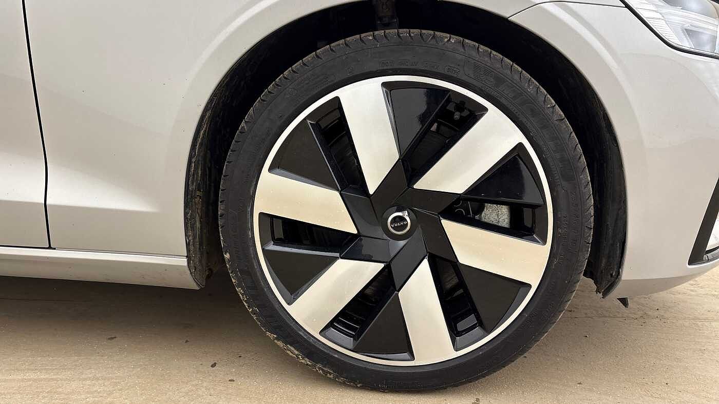 Used Volvo V60 2025 for sale - 78211981: Photo 12