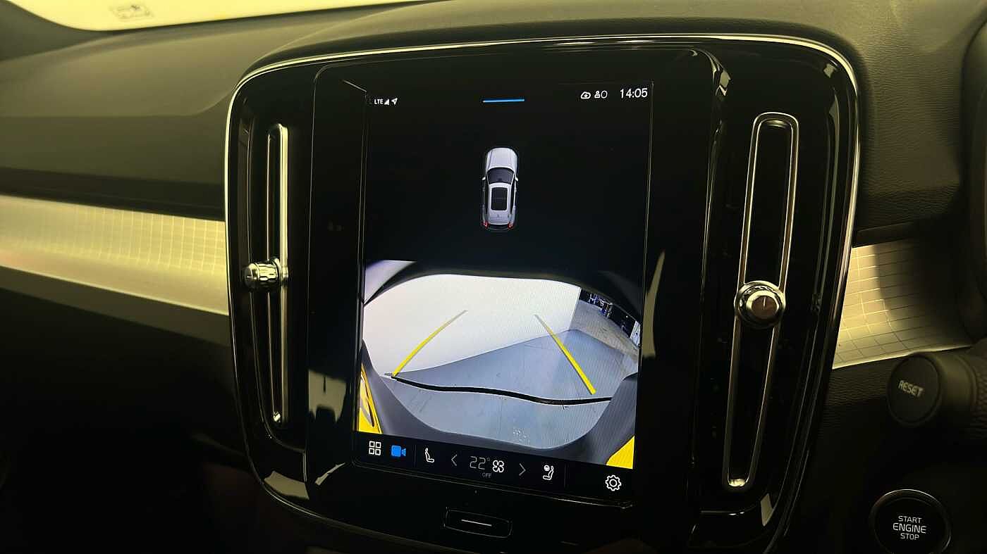 Used Volvo XC40 2023 for sale - 76104229: Photo 24