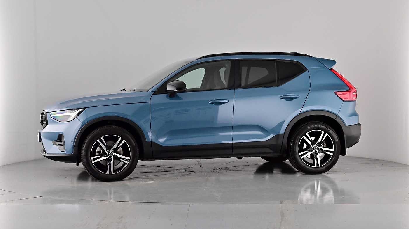 Used Volvo XC40 2023 for sale - 76104229: Photo 53