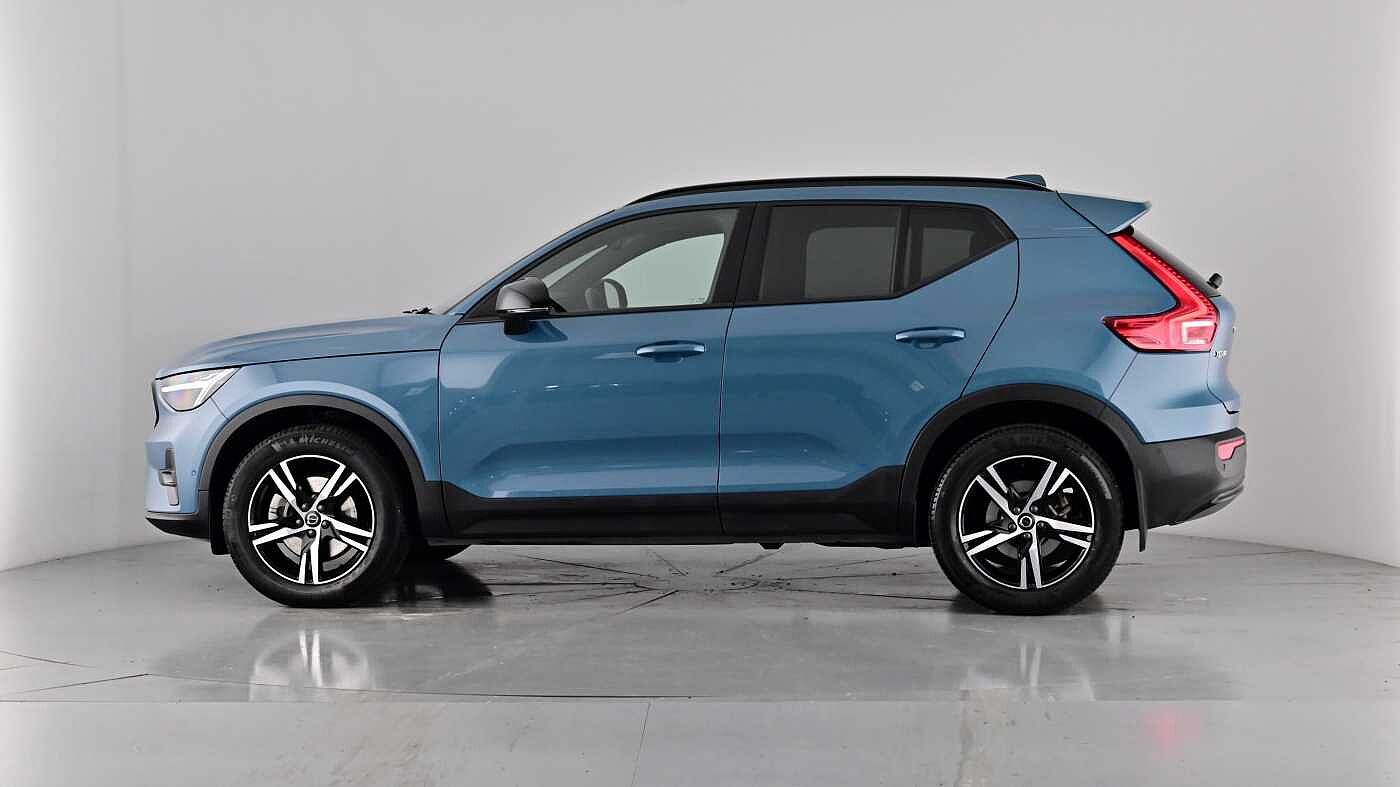 Used Volvo XC40 2023 for sale - 76104229: Photo 55