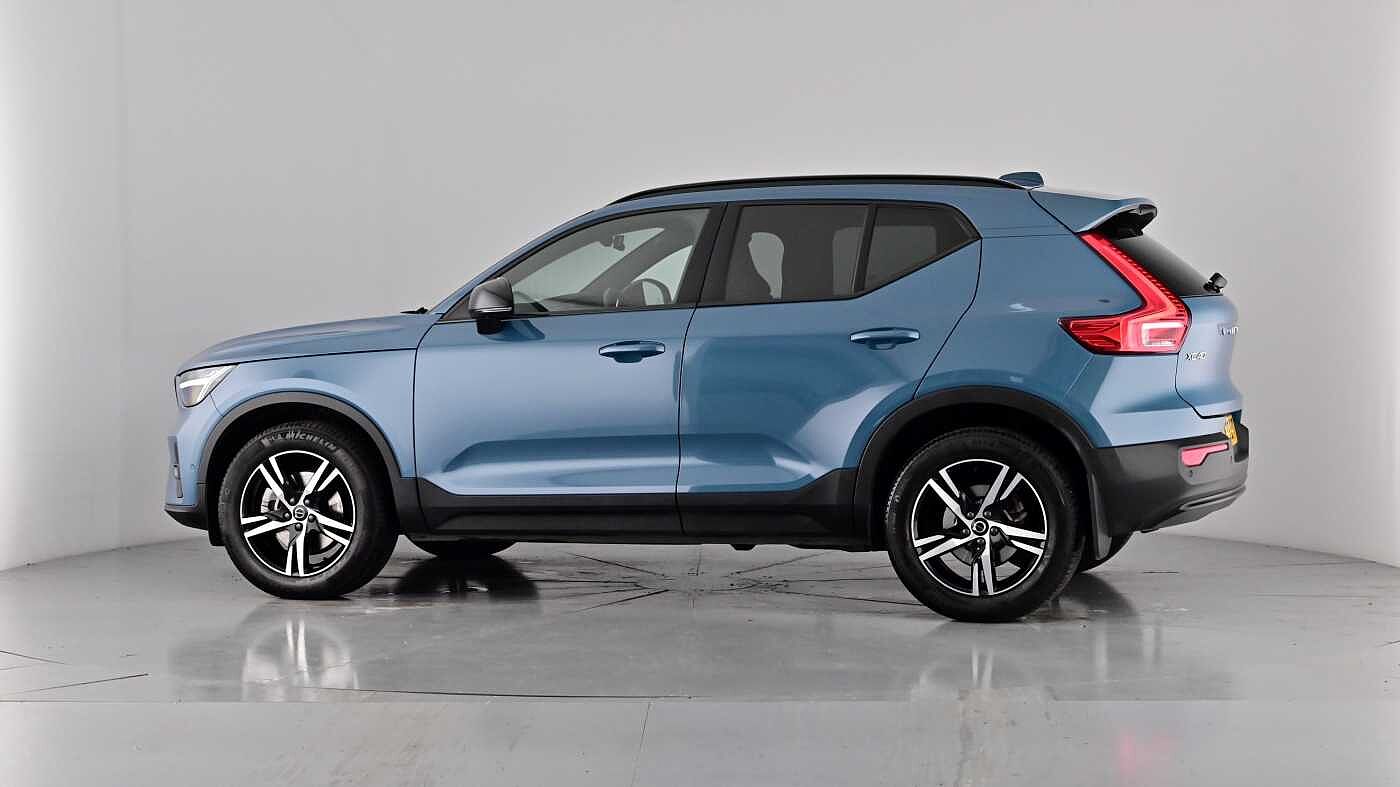 Used Volvo XC40 2023 for sale - 76104229: Photo 56