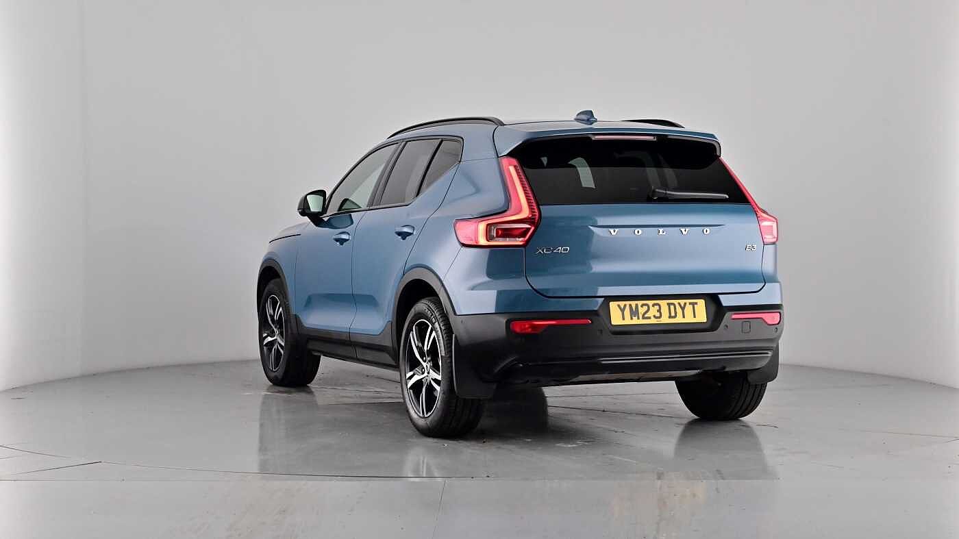 Used Volvo XC40 2023 for sale - 76104229: Photo 61