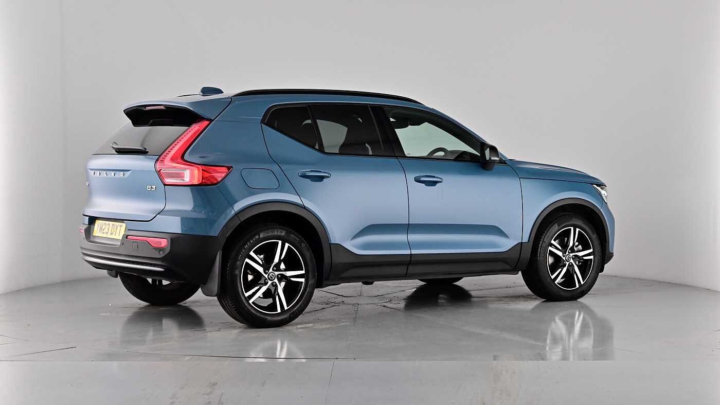 Used Volvo XC40 2023 for sale - 76104229: Photo 69