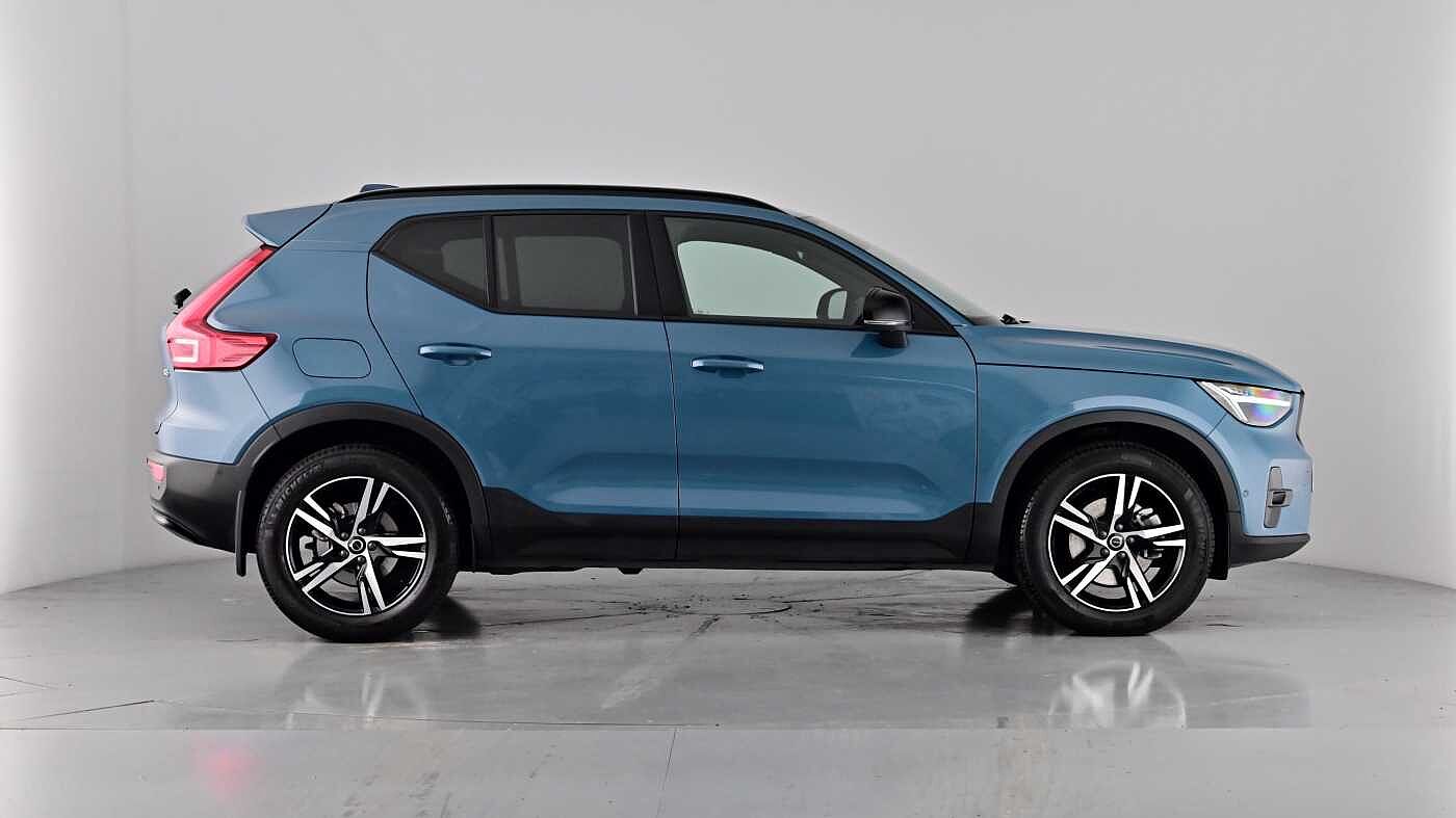 Used Volvo XC40 2023 for sale - 76104229: Photo 72