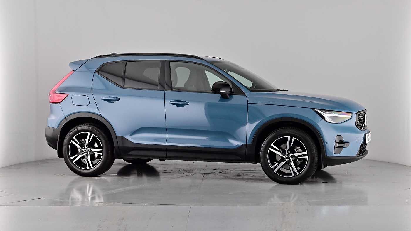Used Volvo XC40 2023 for sale - 76104229: Photo 74