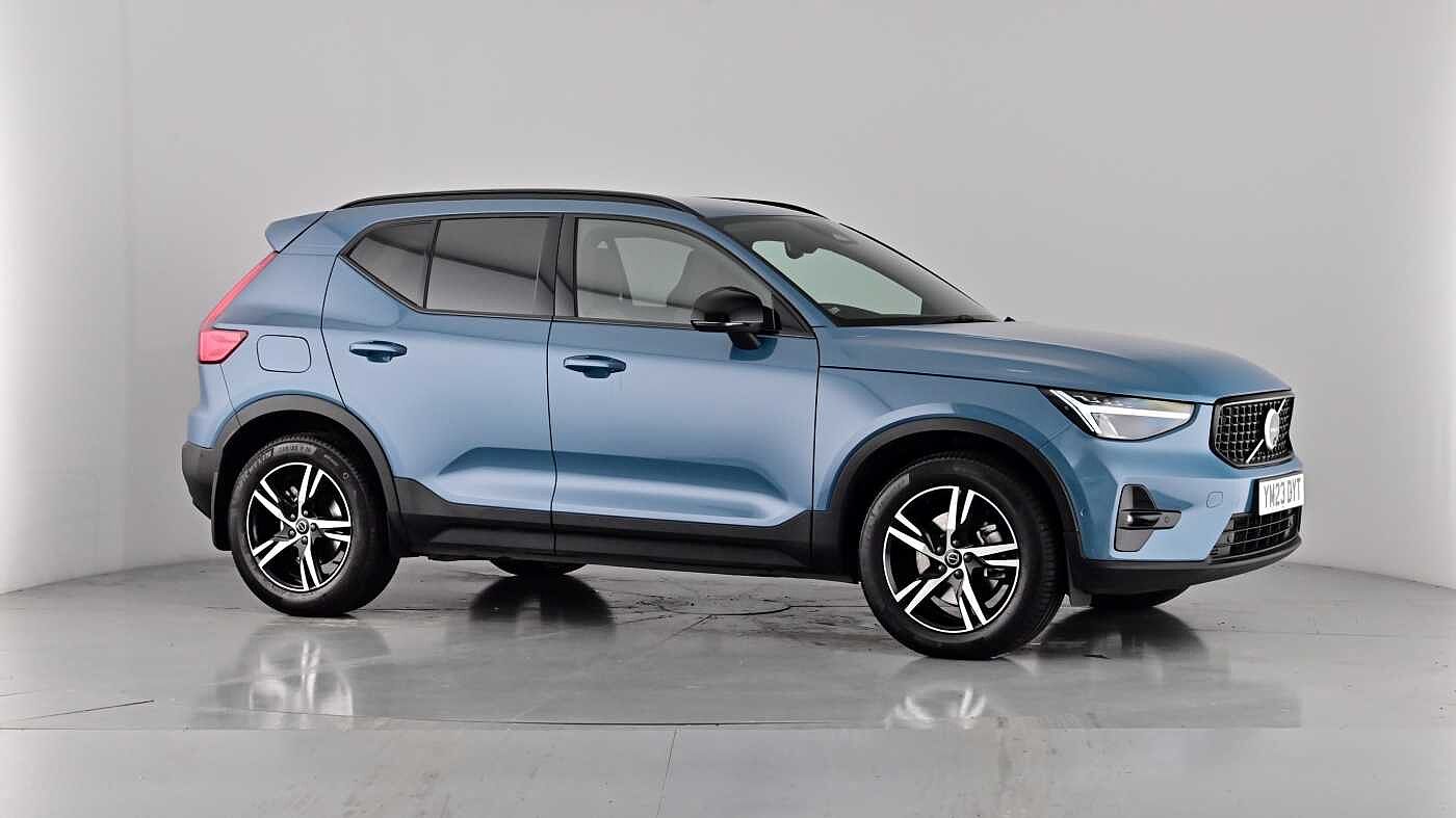 Used Volvo XC40 2023 for sale - 76104229: Photo 75