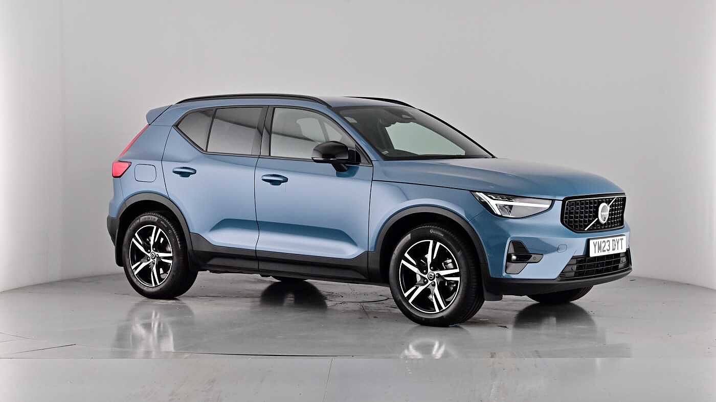 Used Volvo XC40 2023 for sale - 76104229: Photo 77