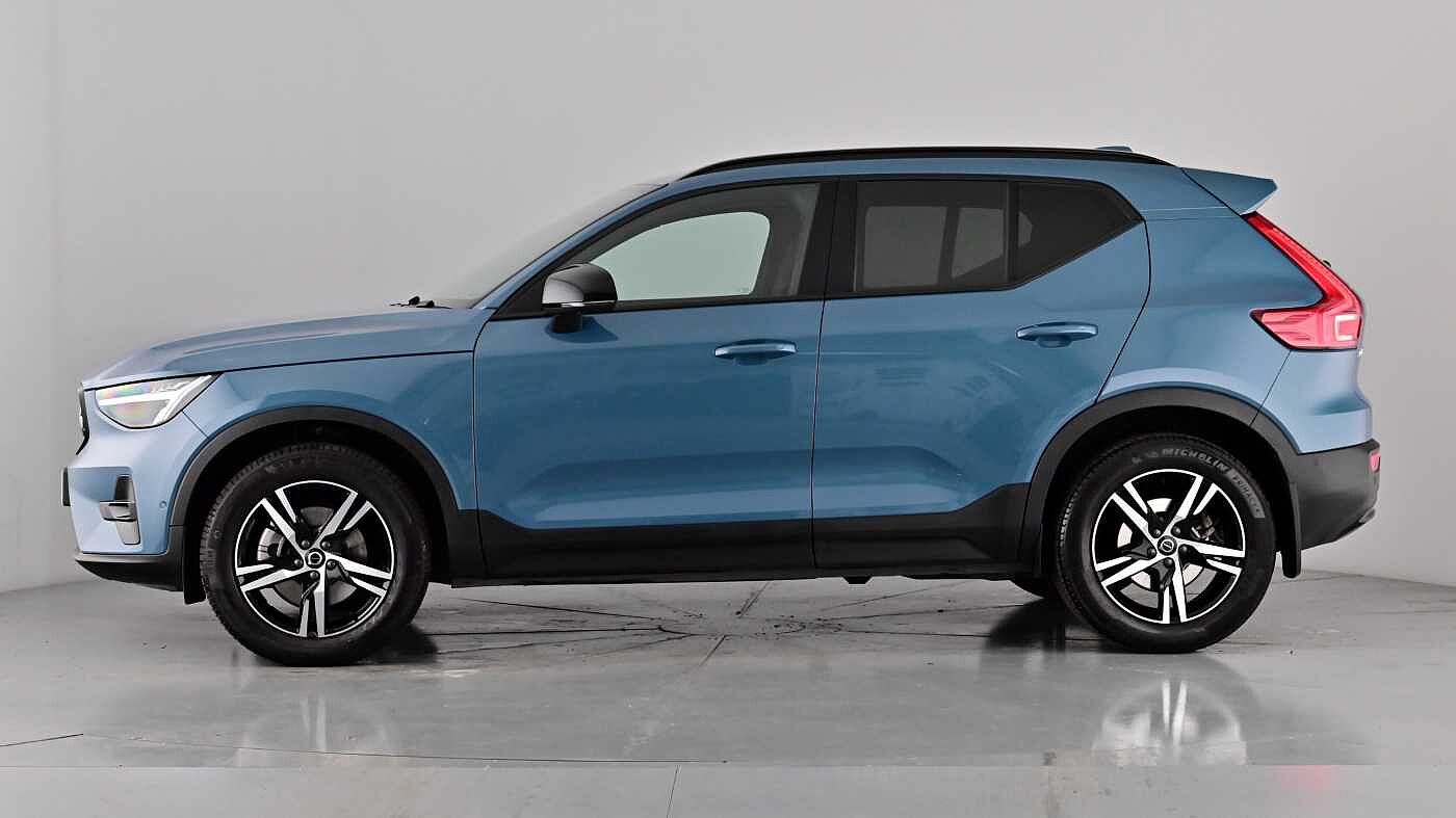 Used Volvo XC40 2023 for sale - 76104229: Photo 8