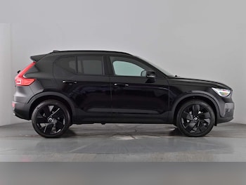Used Volvo XC40 2025 for sale - 79031679: Photo
