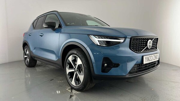 Used Volvo XC40 2023 for sale - 76172472: Photo 25