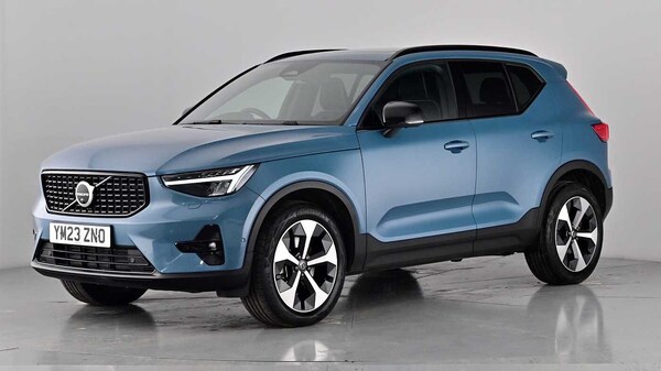 Used Volvo XC40 2023 for sale - 76172472: Photo 5