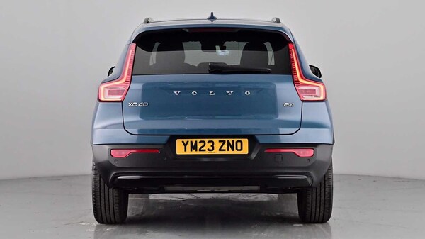 Used Volvo XC40 2023 for sale - 76172472: Photo 6