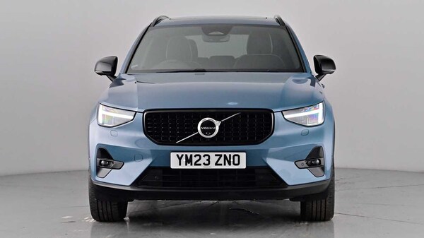 Used Volvo XC40 2023 for sale - 76172472: Photo 9