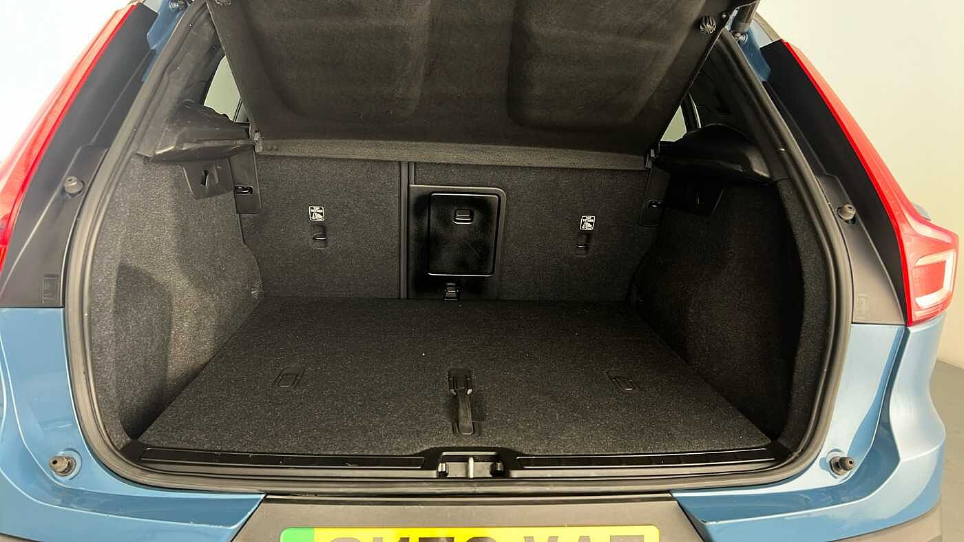 Used Volvo XC40 2022 for sale - 77312363: Photo 14