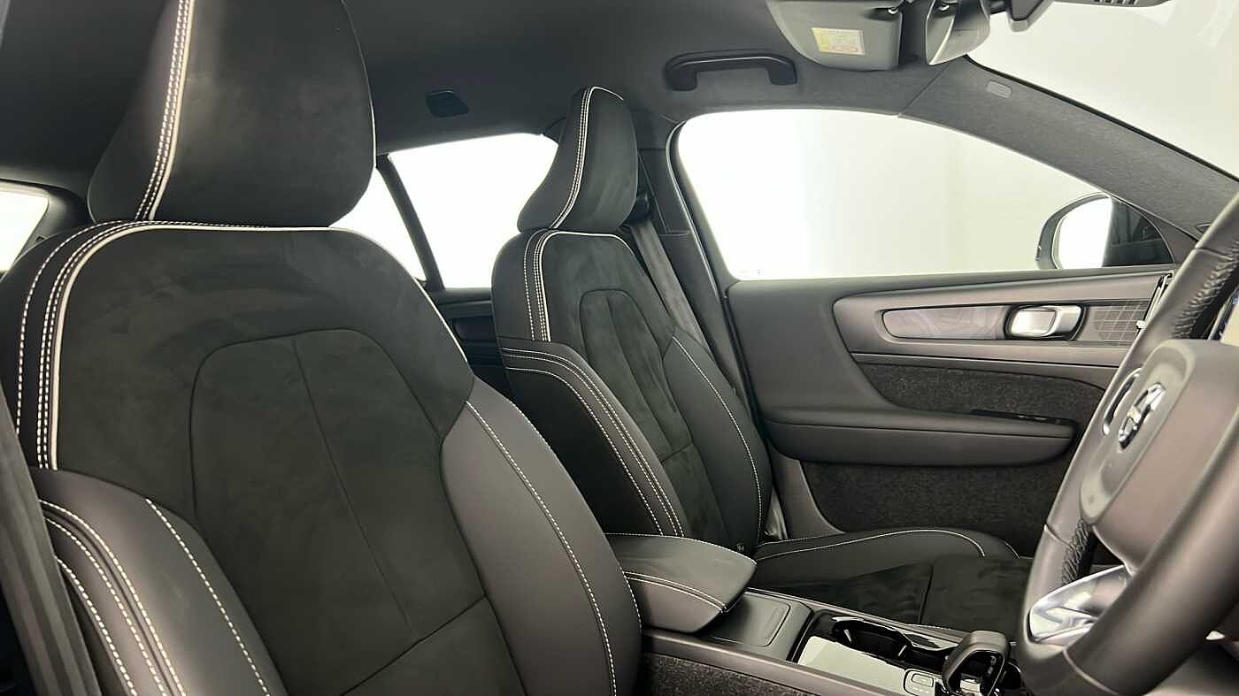 Used Volvo XC40 2022 for sale - 77312363: Photo 36