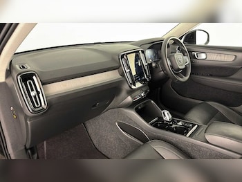 Used Volvo XC40 2020 for sale - 78499278: Photo