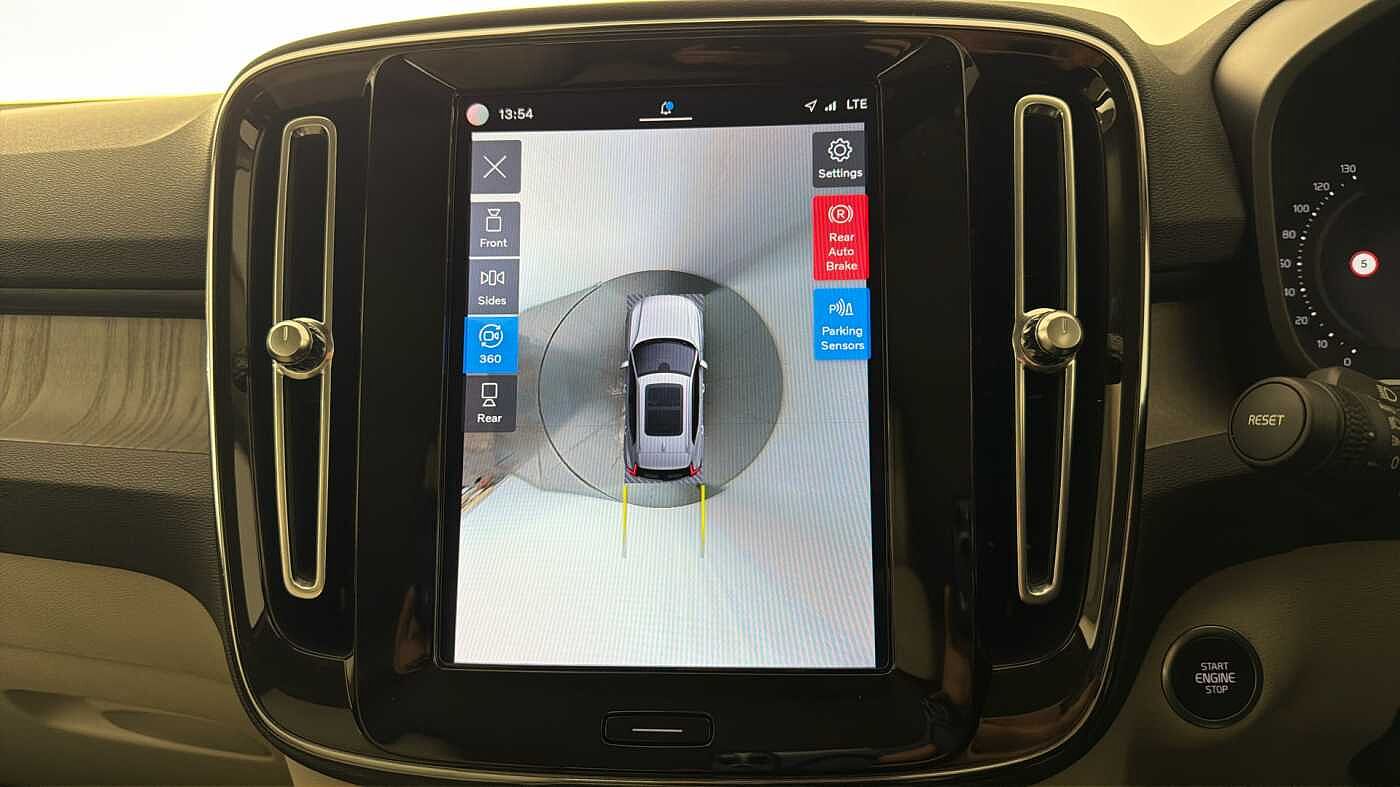 Used Volvo XC40 2022 for sale - 77366934: Photo 24