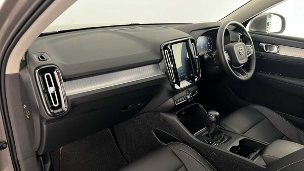 Used Volvo XC40 2019 for sale - 76332257: Photo 10
