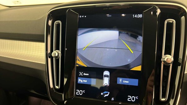 Used Volvo XC40 2019 for sale - 76332257: Photo 24