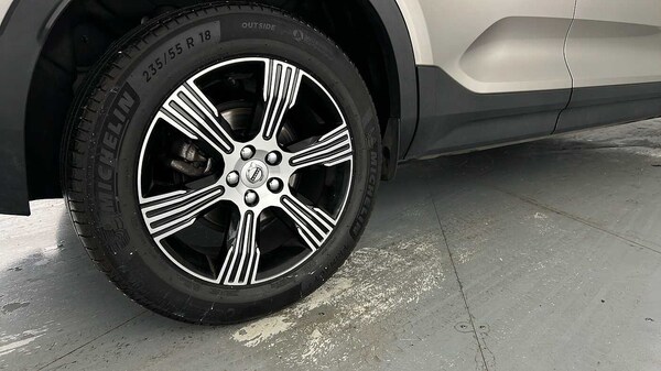 Used Volvo XC40 2019 for sale - 76332257: Photo 27
