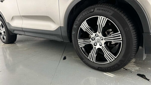 Used Volvo XC40 2019 for sale - 76332257: Photo 38