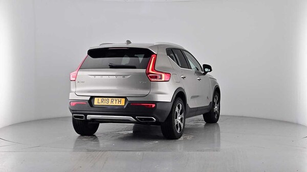 Used Volvo XC40 2019 for sale - 76332257: Photo 64