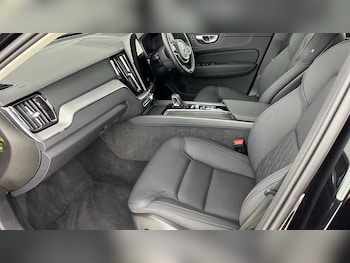 Used Volvo XC60 2025 for sale - 79184716: Photo
