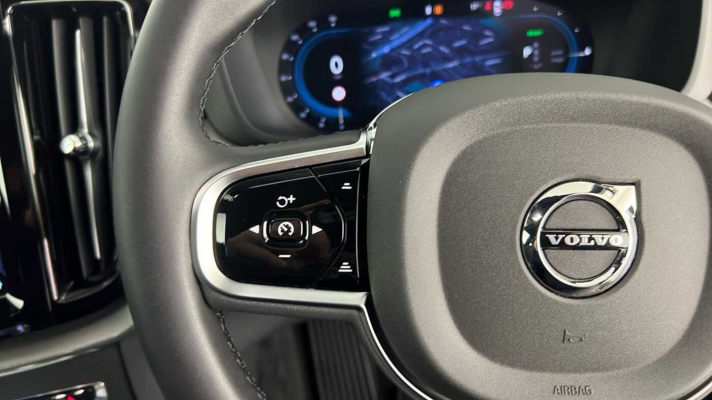 Used Volvo XC60 2024 for sale - 76117012: Photo 16