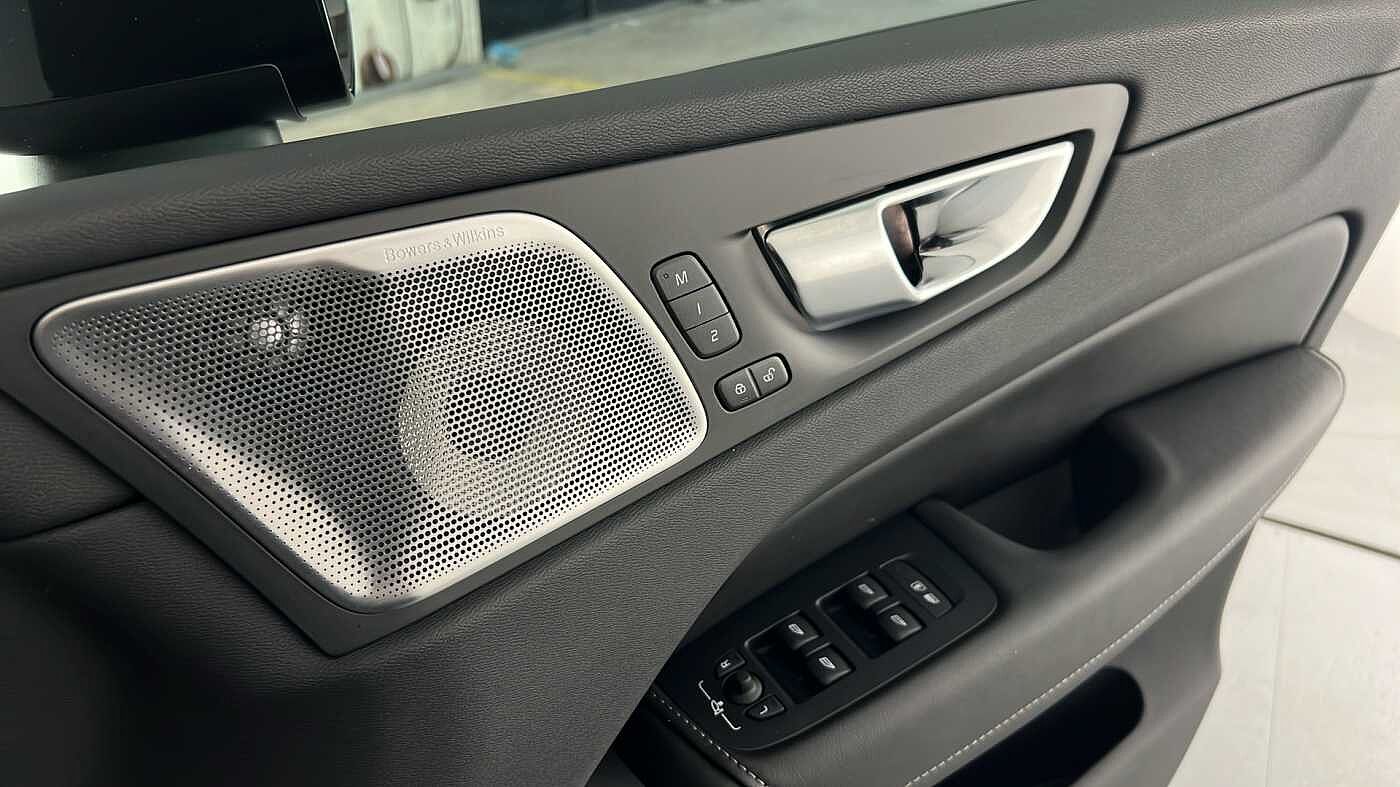 Used Volvo XC60 2024 for sale - 76117012: Photo 33