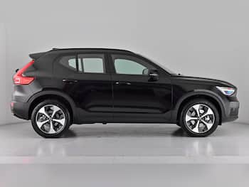 Used Volvo XC40 2026 for sale - 79800695: Photo
