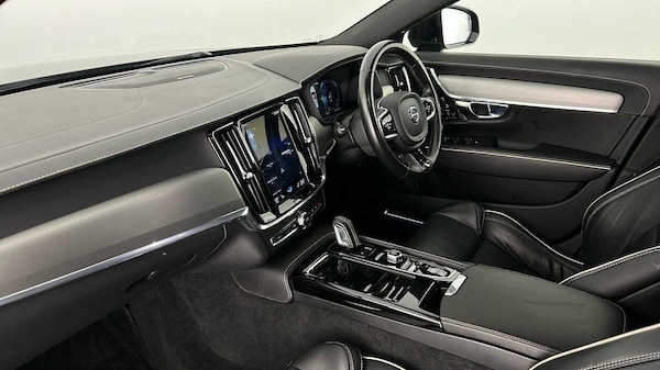 Used Volvo S90 2021 for sale - 76172401: Photo 10