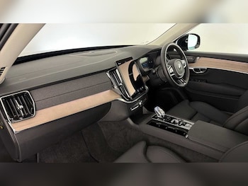 Used Volvo XC90 2025 for sale - 77818964: Photo