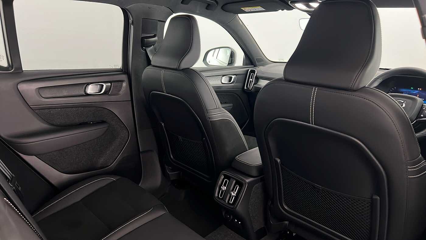 Used Volvo XC40 2025 for sale - 77095349: Photo 32