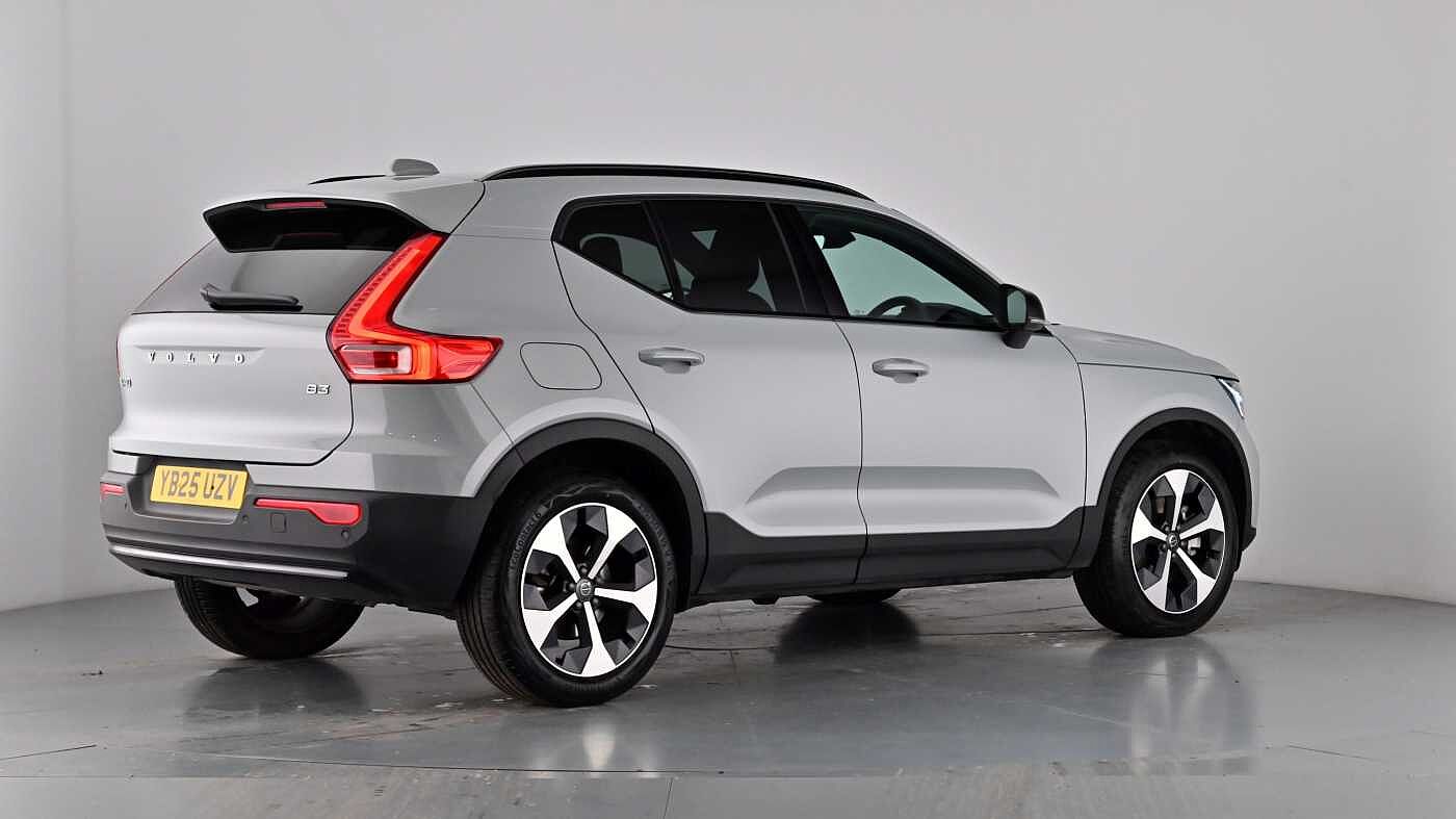 Used Volvo XC40 2025 for sale - 77095349: Photo 76