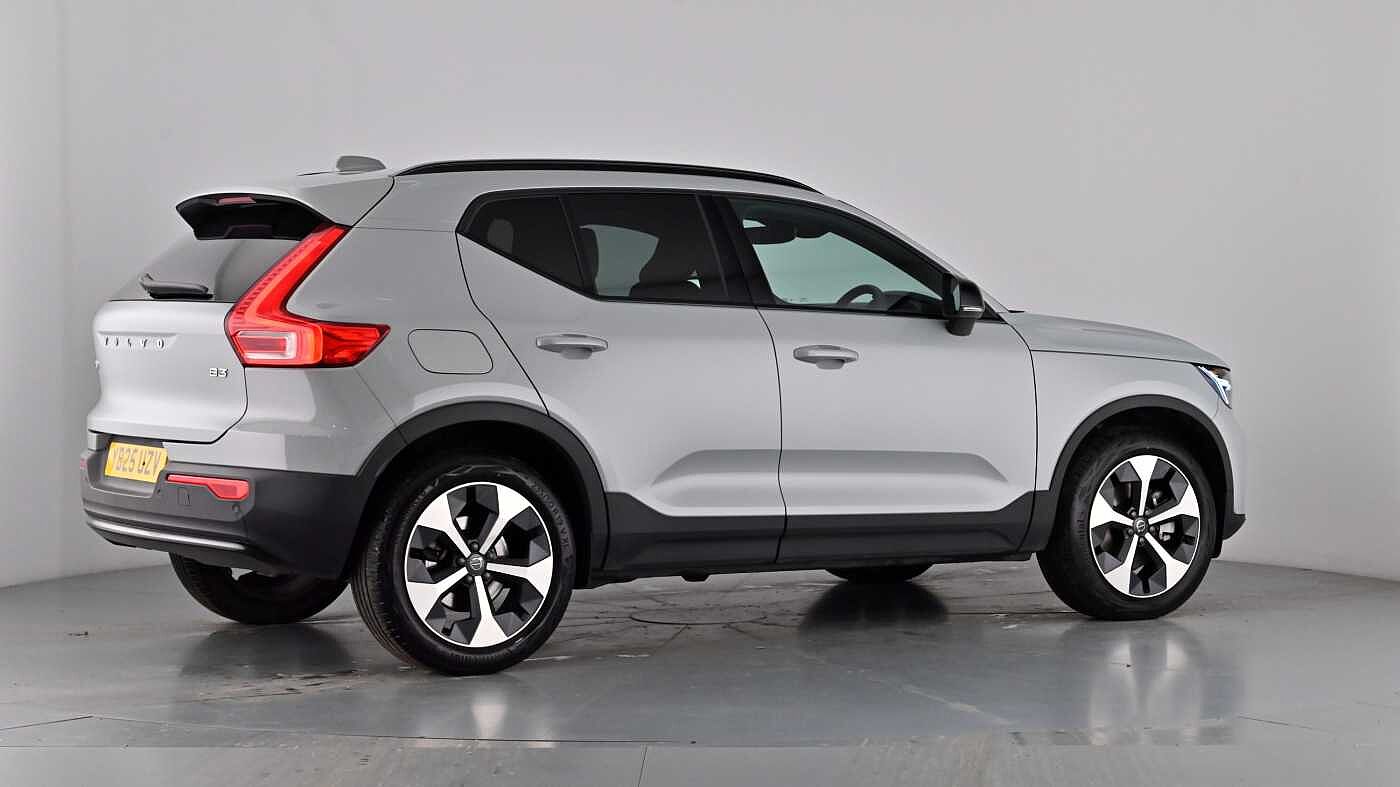 Used Volvo XC40 2025 for sale - 77095349: Photo 77