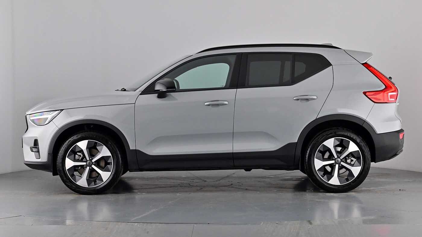Used Volvo XC40 2025 for sale - 77095349: Photo 8