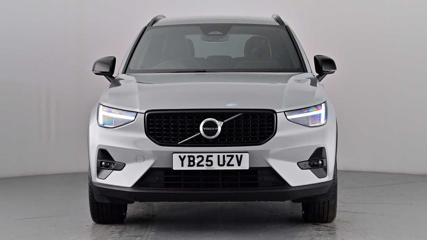 Used Volvo XC40 2025 for sale - 77095349: Photo 9