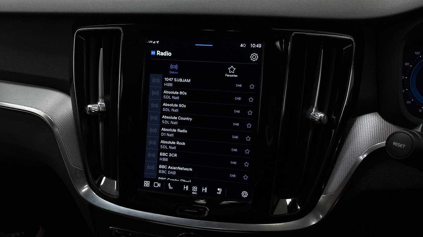 Used Volvo V60 2022 for sale - 77366923: Photo 25