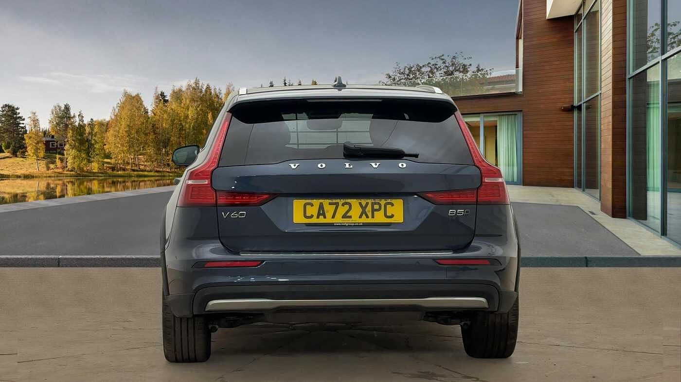 Used Volvo V60 2022 for sale - 77366923: Photo 6