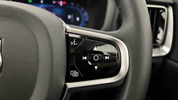 Used Volvo V60 2025 for sale - 75481202: Photo 17