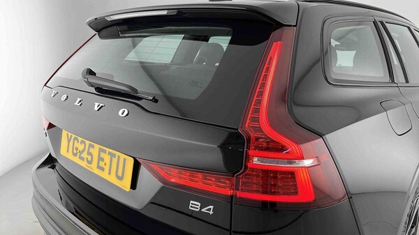 Used Volvo V60 2025 for sale - 75481202: Photo 28