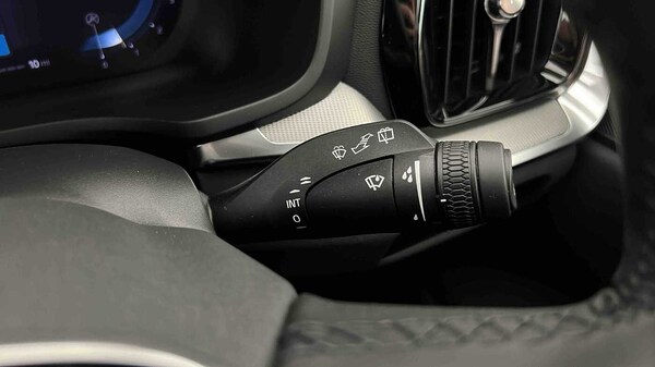 Used Volvo V60 2025 for sale - 75481202: Photo 36