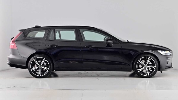 Used Volvo V60 2025 for sale - 75481202: Photo 3