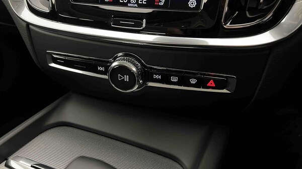 Used Volvo V60 2025 for sale - 75481202: Photo 44