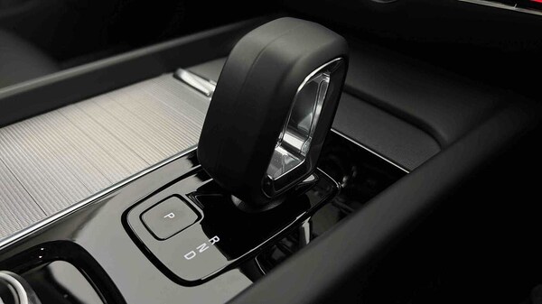 Used Volvo V60 2025 for sale - 75481202: Photo 45