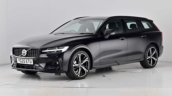 Used Volvo V60 2025 for sale - 75481202: Photo 4