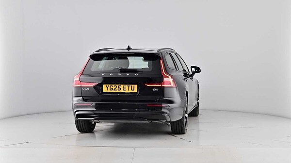 Used Volvo V60 2025 for sale - 75481202: Photo 73