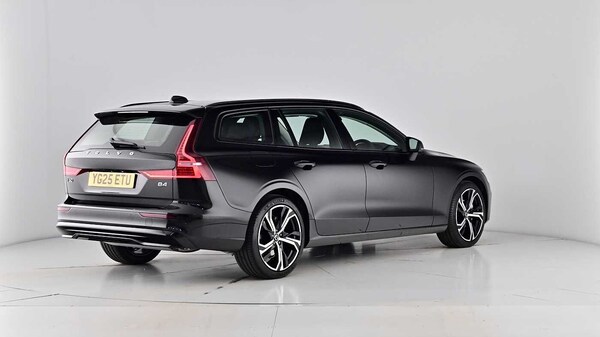 Used Volvo V60 2025 for sale - 75481202: Photo 76