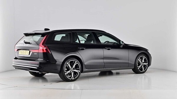 Used Volvo V60 2025 for sale - 75481202: Photo 77