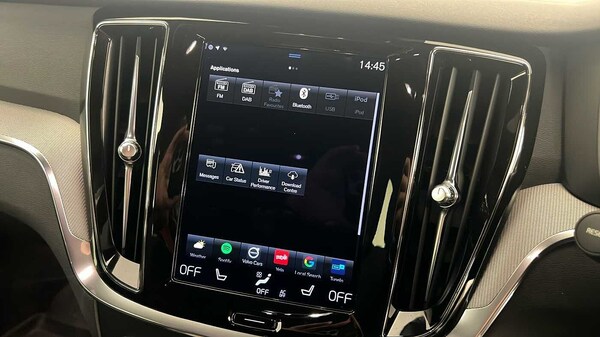 Used Volvo V60 2022 for sale - 75652741: Photo 34